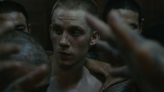 25. Бои без правил (2017)