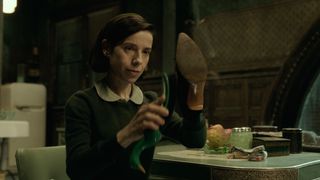 20. Форма воды (2017)