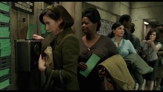 24. Форма воды (2017)