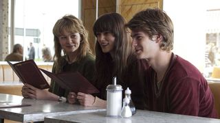 15. Не отпускай меня (2010)