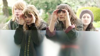 2. Не отпускай меня (2010)