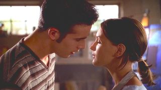 4. Это всё она (1998)