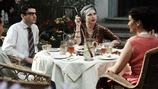 6. Цыпленок с черносливом (2011)