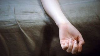 8. Спящая красавица (2011)