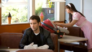 9. Пристрели их (2007)