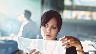 17. Забирая жизни (2004)