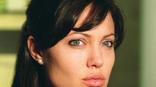 53. Забирая жизни (2004)