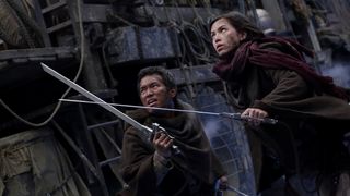 10. Атака титанов. Фильм второй: Конец света (2015)