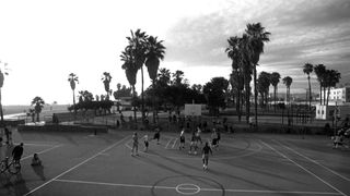 22. Американская история X (1998)