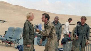 19. Полет Феникса (2004)