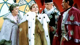 7. Двенадцать месяцев (1972)