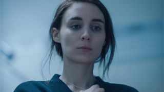 24. История призрака (2017)