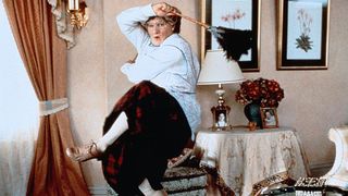 18. Миссис Даутфайр (1993)