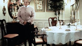 21. Миссис Даутфайр (1993)