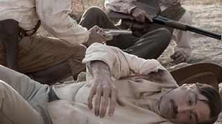 81. Костяной томагавк (2015)