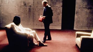 28. Интакто (2001)