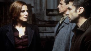 3. Интакто (2001)