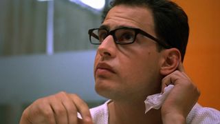 33. Эксперимент (2000)