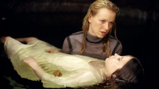11. Звонок (2002)