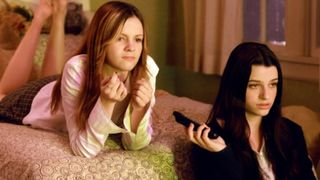 19. Звонок (2002)