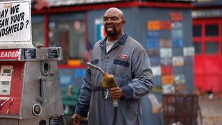 35. Земля мертвых (2005)