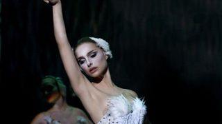 54. Чёрный лебедь (2010)