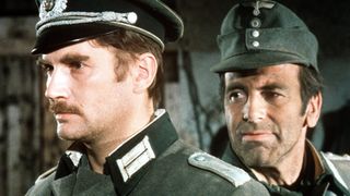 14. Железный крест (1977)