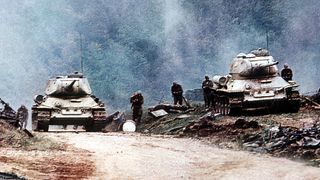 15. Железный крест (1977)