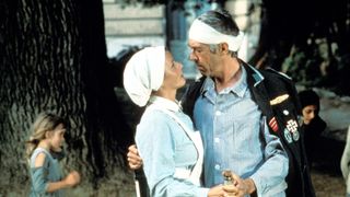 25. Железный крест (1977)