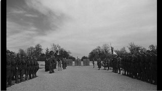 35. Тропы славы (1957)