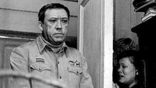 15. Двадцать дней без войны (1976)