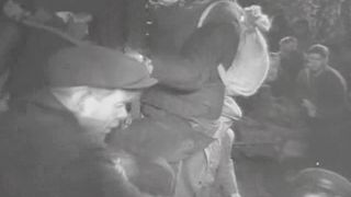 21. Большая земля (1944)