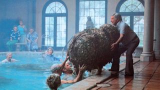 19. Кокон (1985)