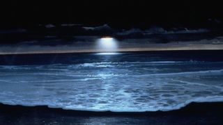 22. Кокон (1985)