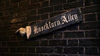 36. Гарри Поттер и Тайная комната (2002)