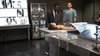 8. Врата тьмы (2015)