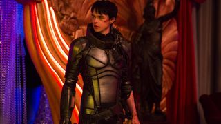 15. Валериан и город тысячи планет (2017)