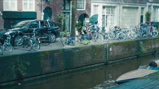 35. Телохранитель киллера (2017)