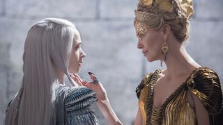 5. Белоснежка и Охотник 2 (2016)