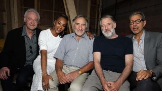 136. День независимости: Возрождение (2016)