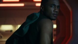 18. День независимости: Возрождение (2016)