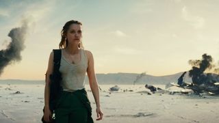 38. День независимости: Возрождение (2016)