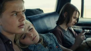 52. День независимости: Возрождение (2016)