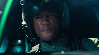 64. День независимости: Возрождение (2016)