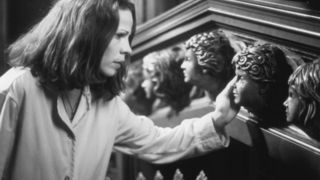 16. Призрак дома на холме (1999)