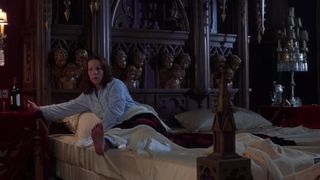 25. Призрак дома на холме (1999)