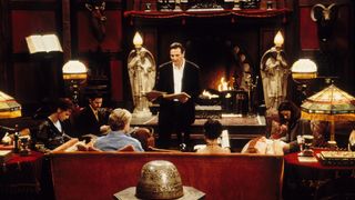 4. Призрак дома на холме (1999)