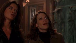 41. Призрак дома на холме (1999)