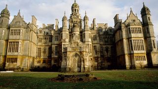 8. Призрак дома на холме (1999)