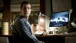 30. Отчим (2009)